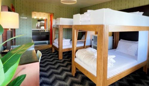 Bed in 6-Bed Mixed Dormitory Room