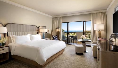Fairmont Gold Premium Ocean View Room - 1 King